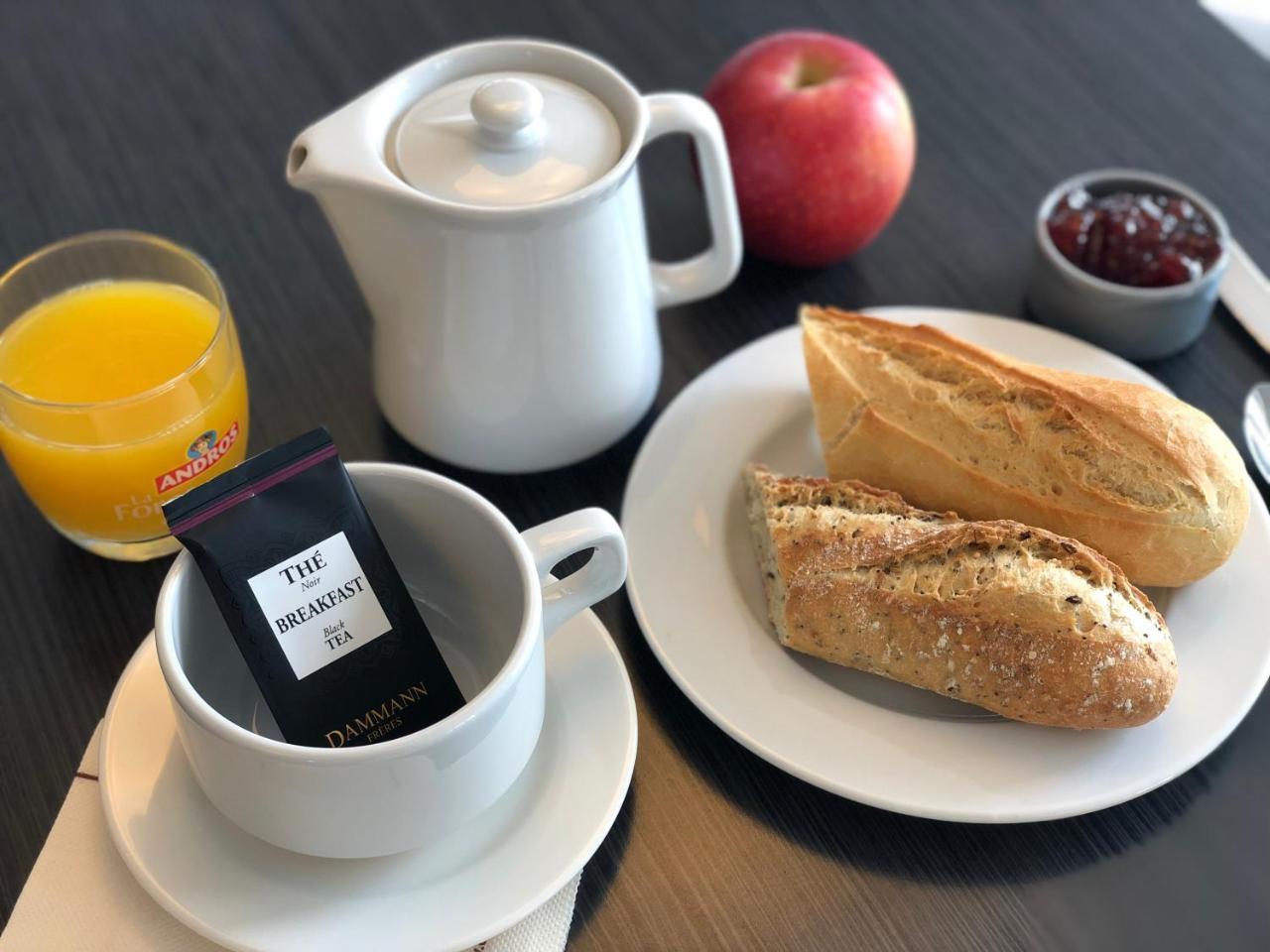 Brit Hotel מאיין מראה חיצוני תמונה